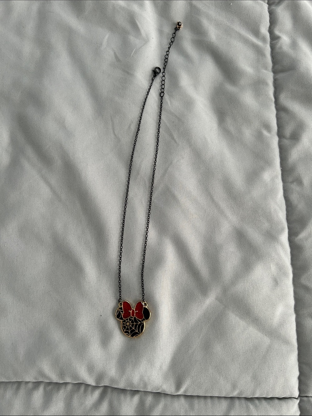 Minnie Mouse Black & Red Bow spiderweb Pendant Necklace